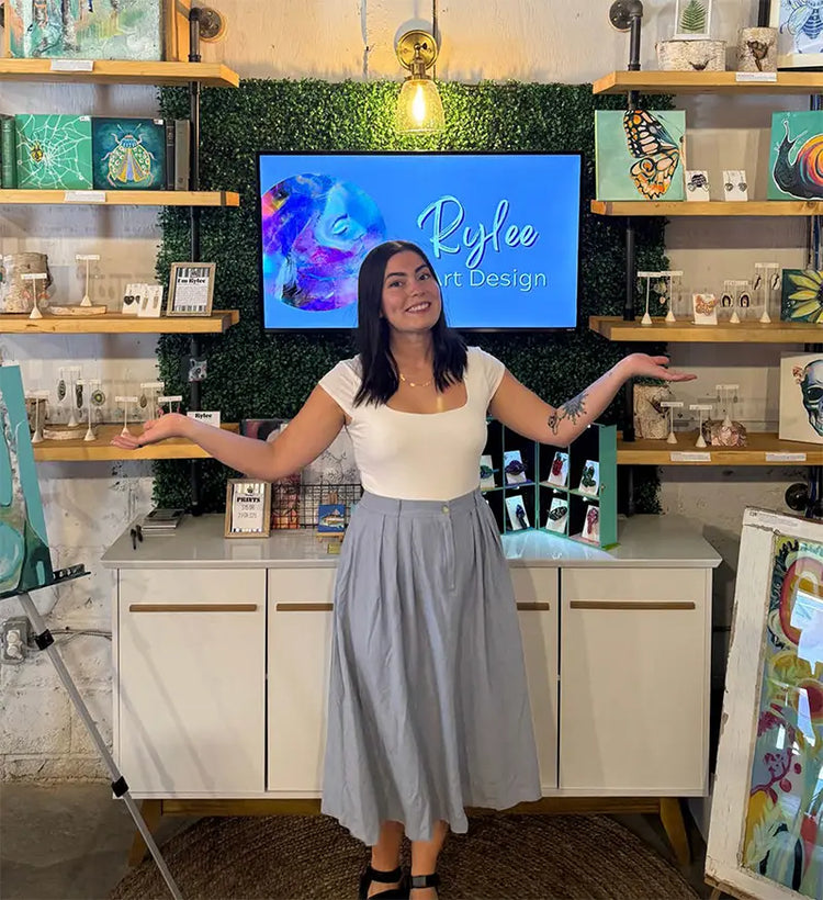 The Magnificent Women's Market Collection