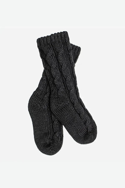 Cable Reading Socks