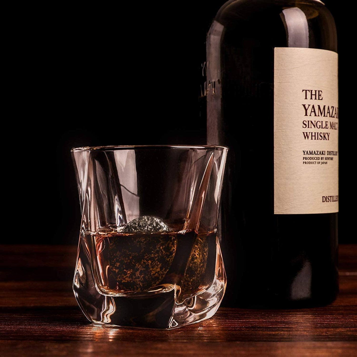 Connoisseur's 2-Glass & Whiskey Chilling Stones Set