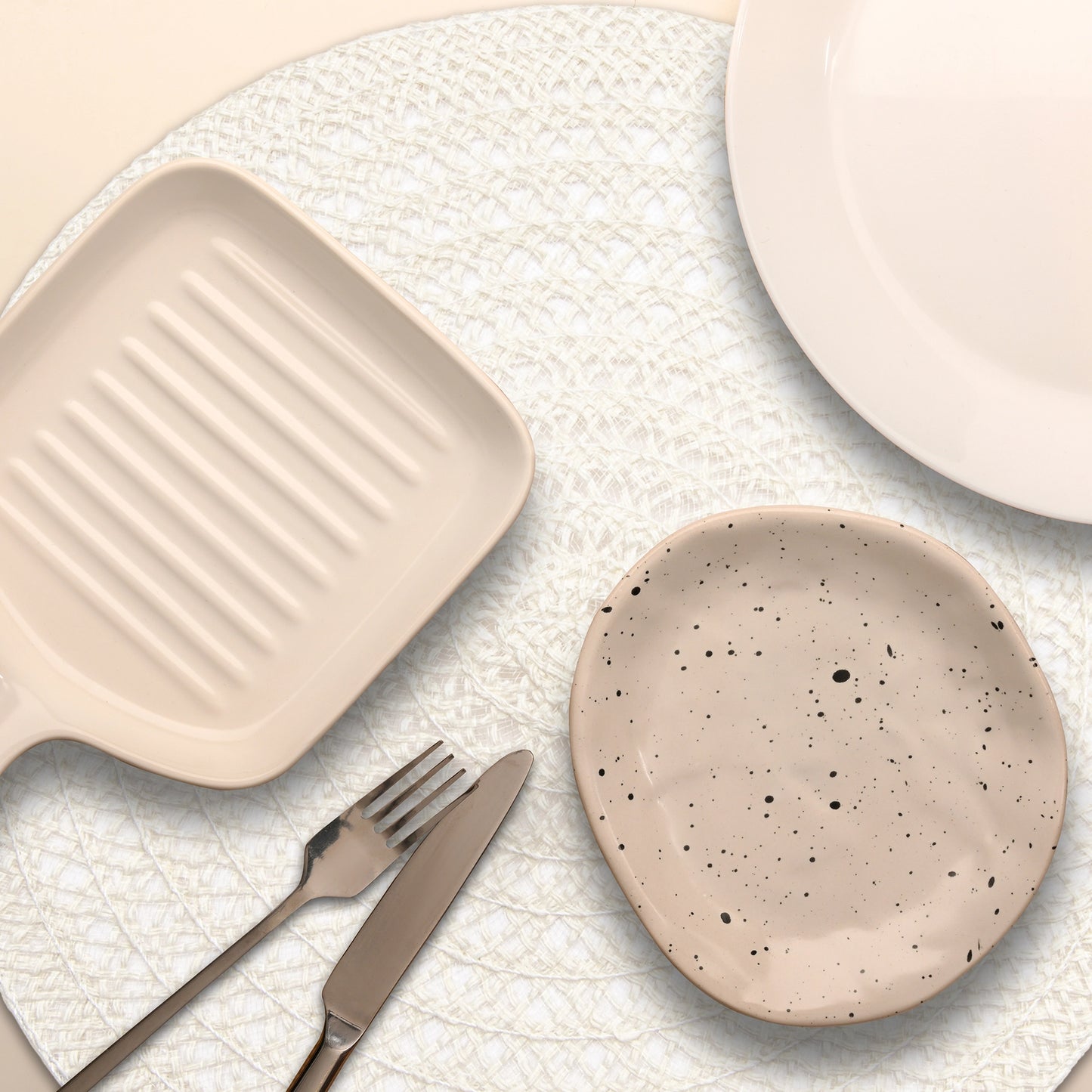 Woven Jute Round Placemat Lattice