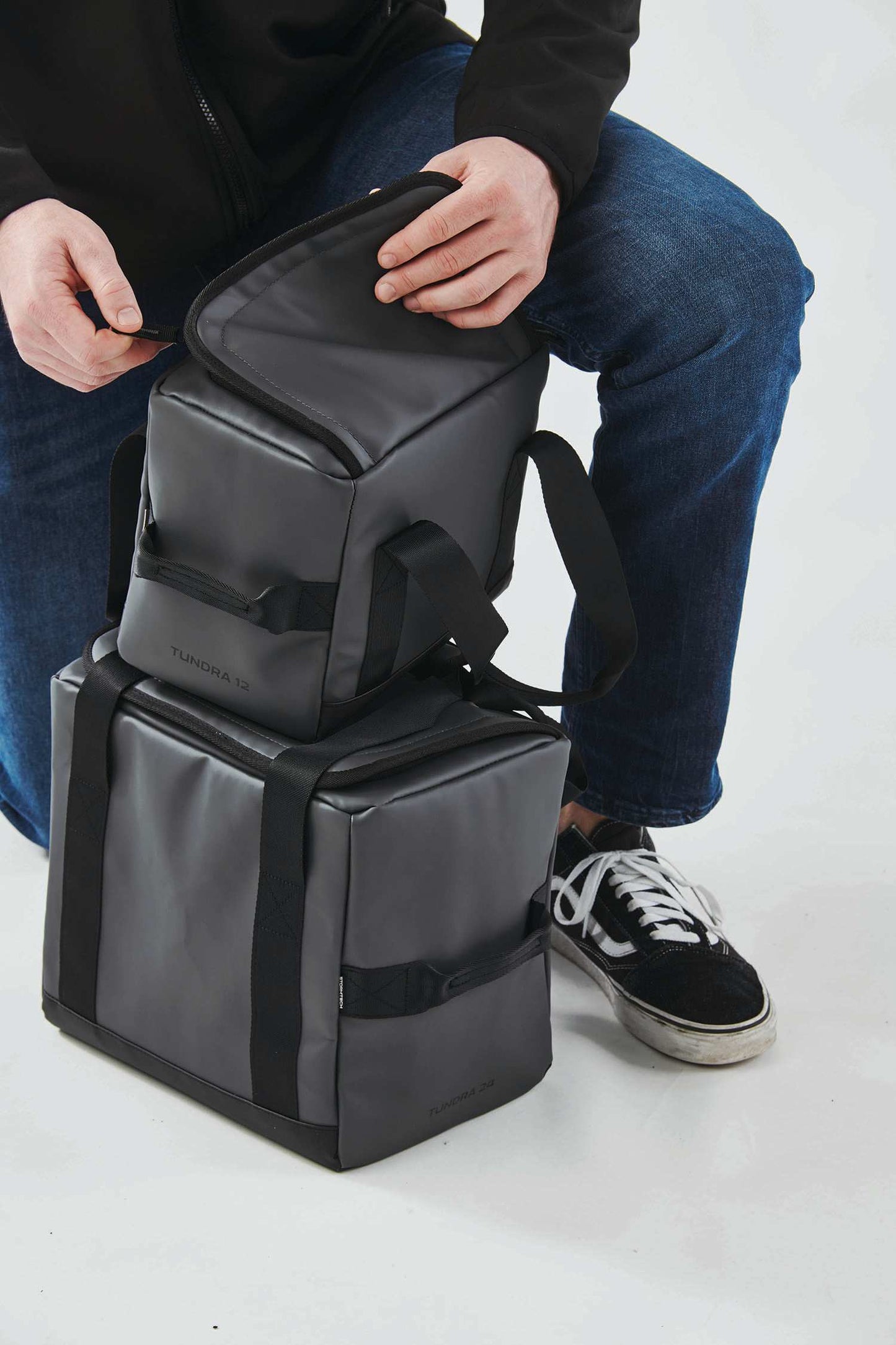 Tundra 12 Can Cooler Pack
