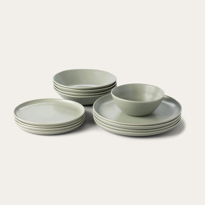 Glass Dinnerware Set (16 pieces)