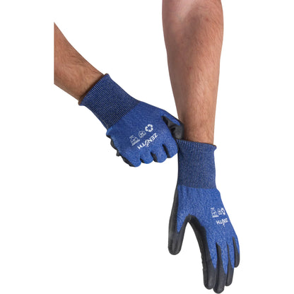 Eco-Friendly Lightweight High-Dexterity Cut-Resistant Gloves